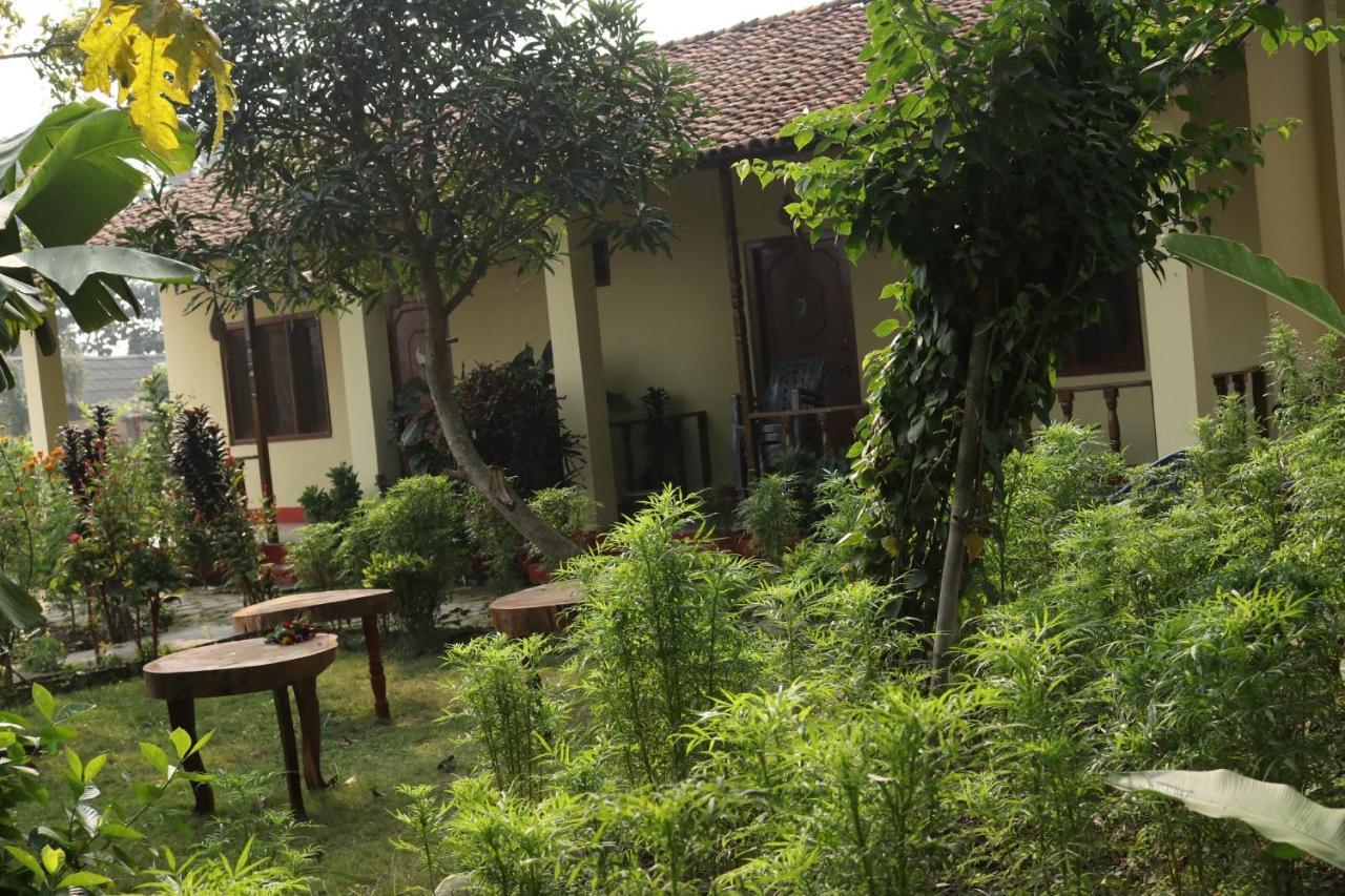 Bardia Eco Friendly Homestay Bardiya Exterior photo